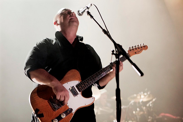 Frank Black on "Where is My Mind?"